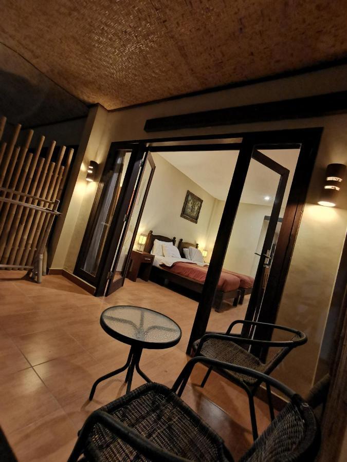 Dalia Budget Hotel Senggigi Buitenkant foto